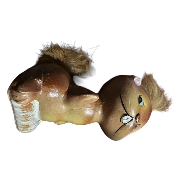 A pair of wood chucks salt and pepper shakers imported from Japan. - Picture 2 of 5